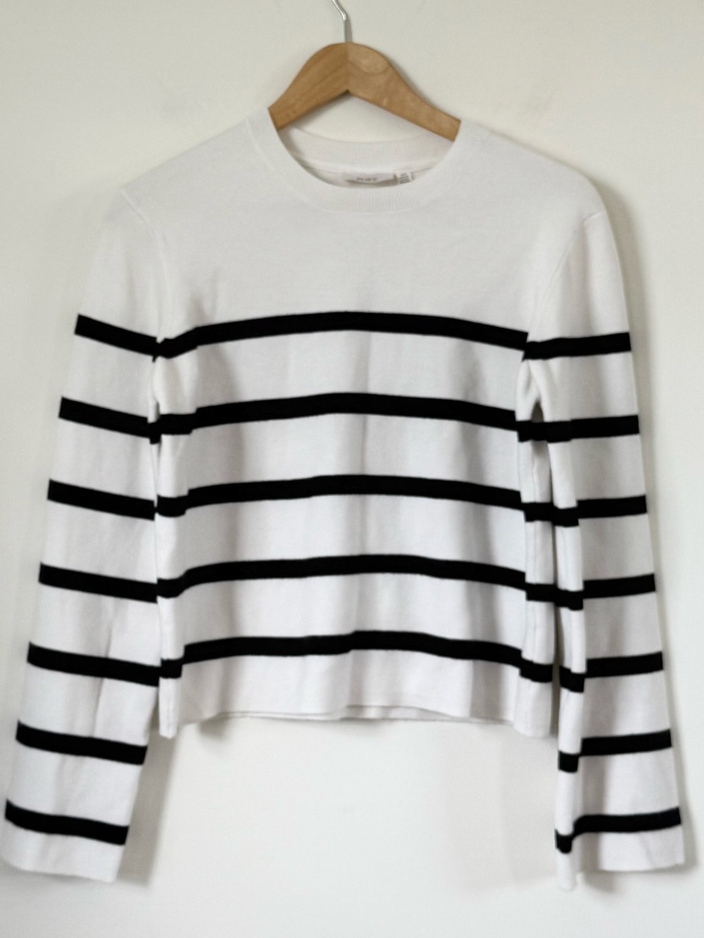 Minimalist Women's Poet White Crewneck Sweater with Black Stripes